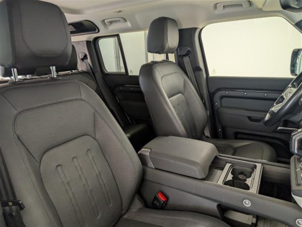 Defender Defender 110 3.0D I6 250 CV A