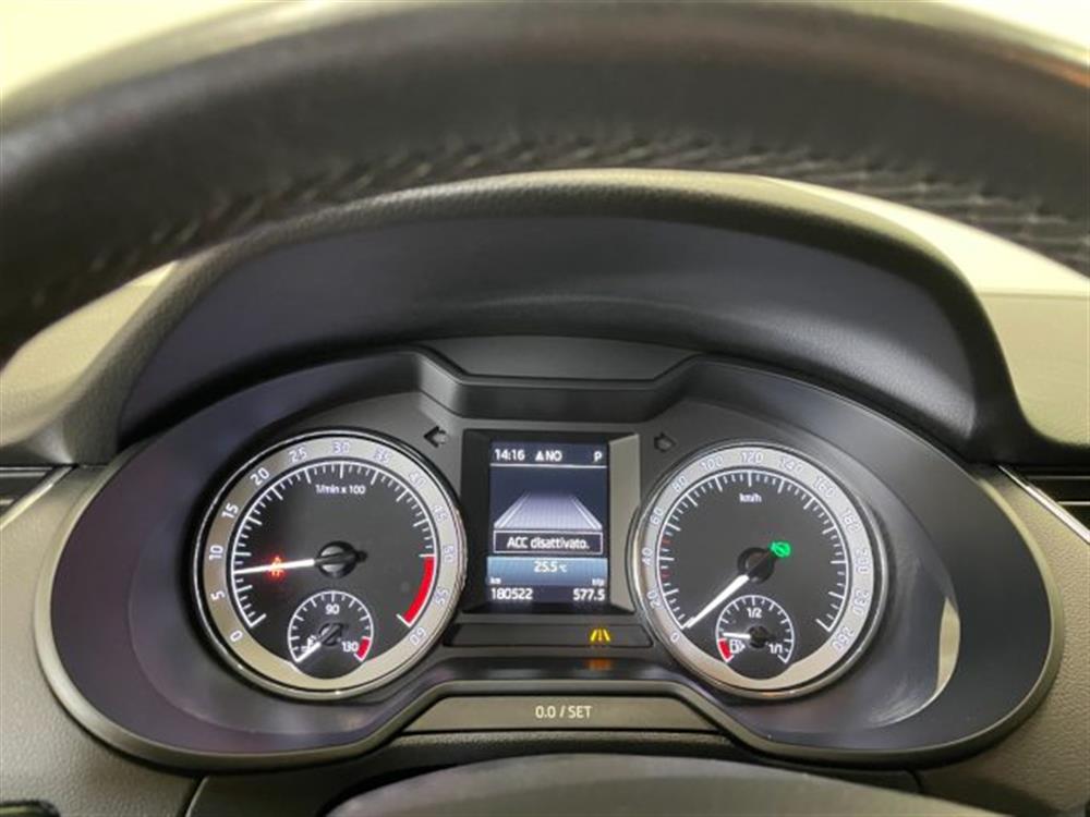 Octavia Octavia 1.6 TDI DSG Wagon Ex