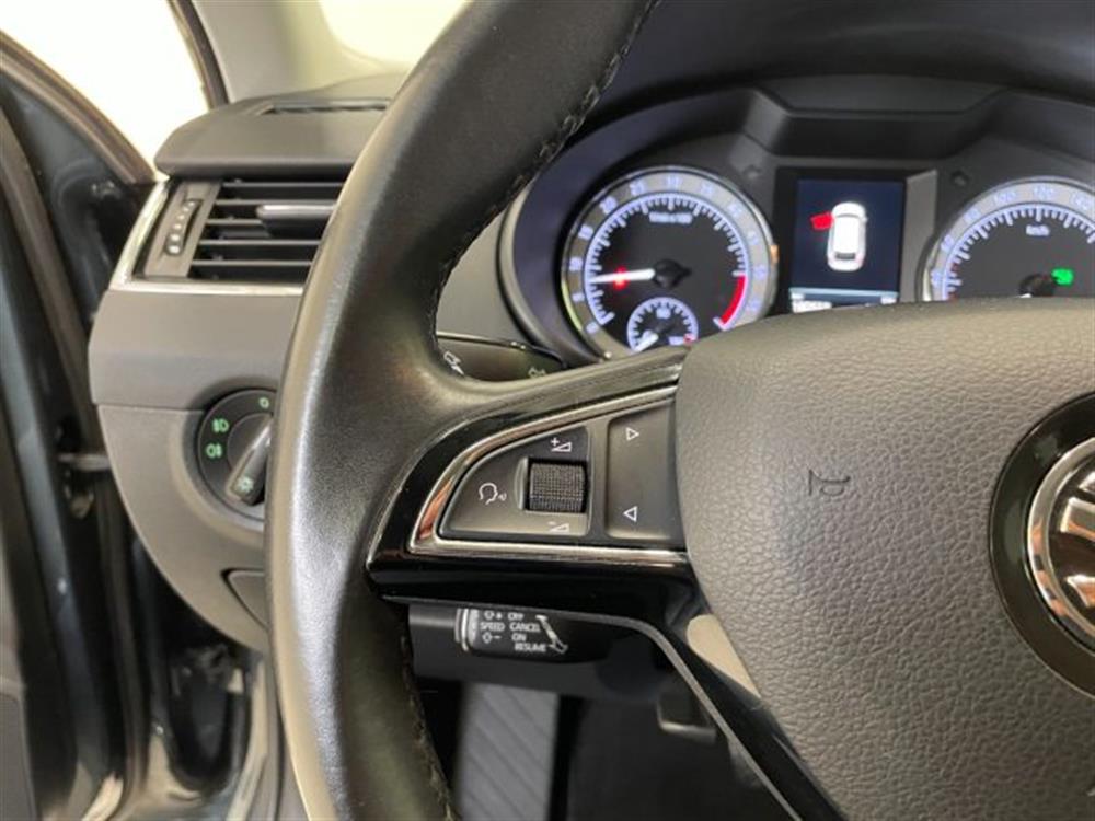 Octavia Octavia 1.6 TDI DSG Wagon Ex