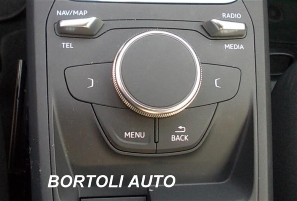 Q2 Q2 30 TDI 28.000 KM S-