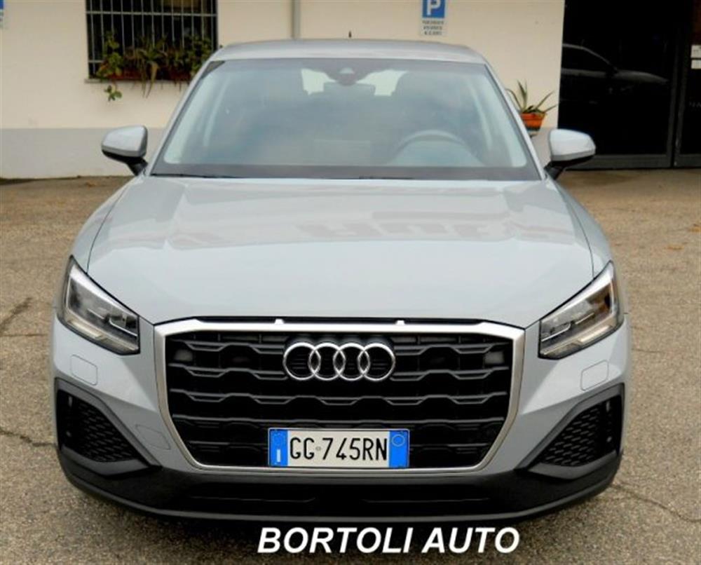 Q2 Q2 30 TDI 28.000 KM S-