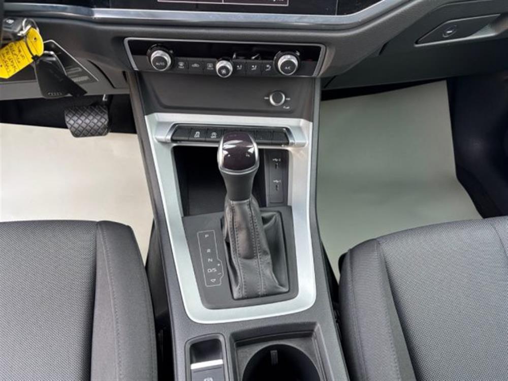 Q3 Q3 35 TDI S tronic S li