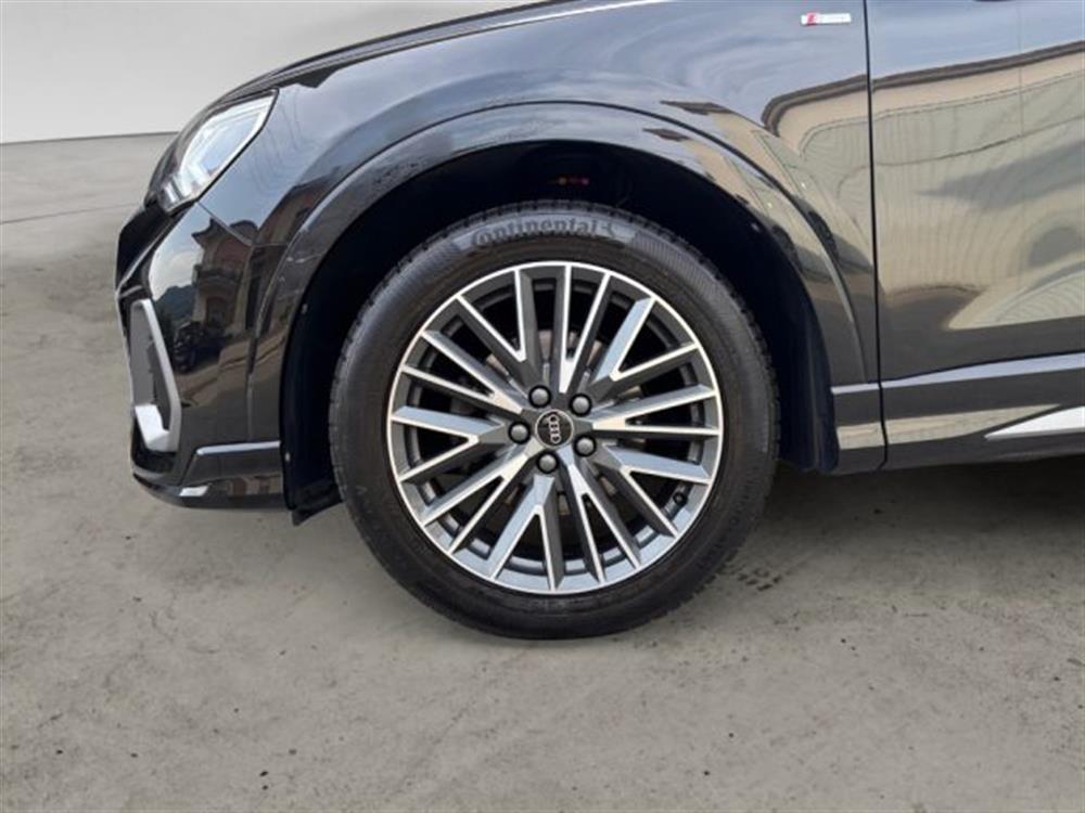 Q3 Q3 35 TDI S tronic S li