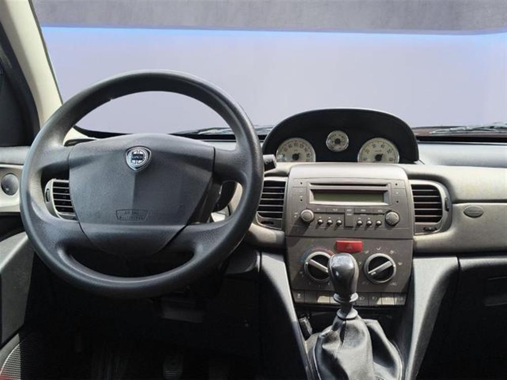 Ypsilon Ypsilon 1.2 Argento