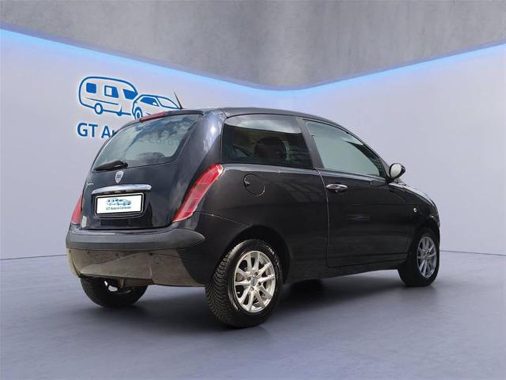 Ypsilon Ypsilon 1.2 Argento