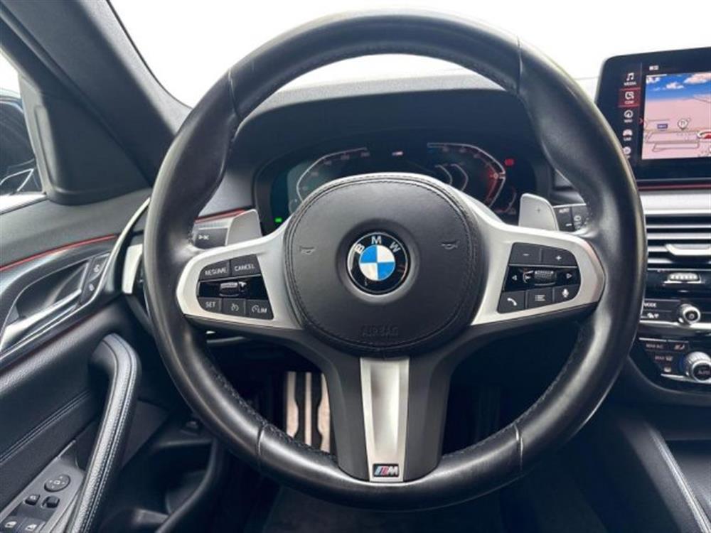 520 520 d 48V Touring Msport