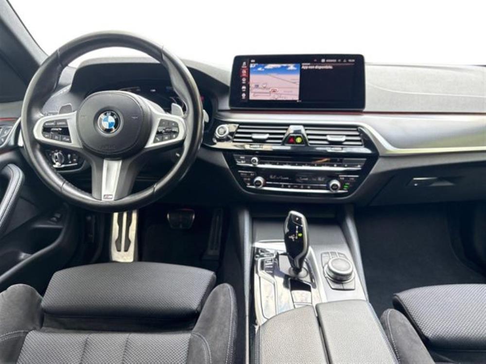 520 520 d 48V Touring Msport