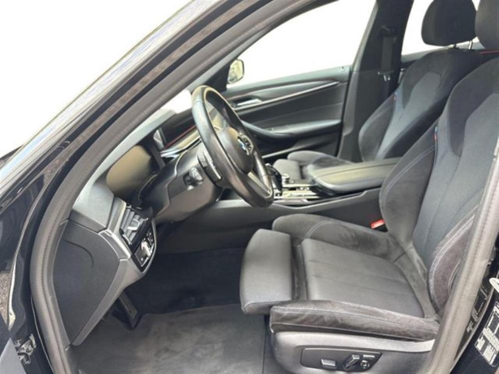 520 520 d 48V Touring Msport