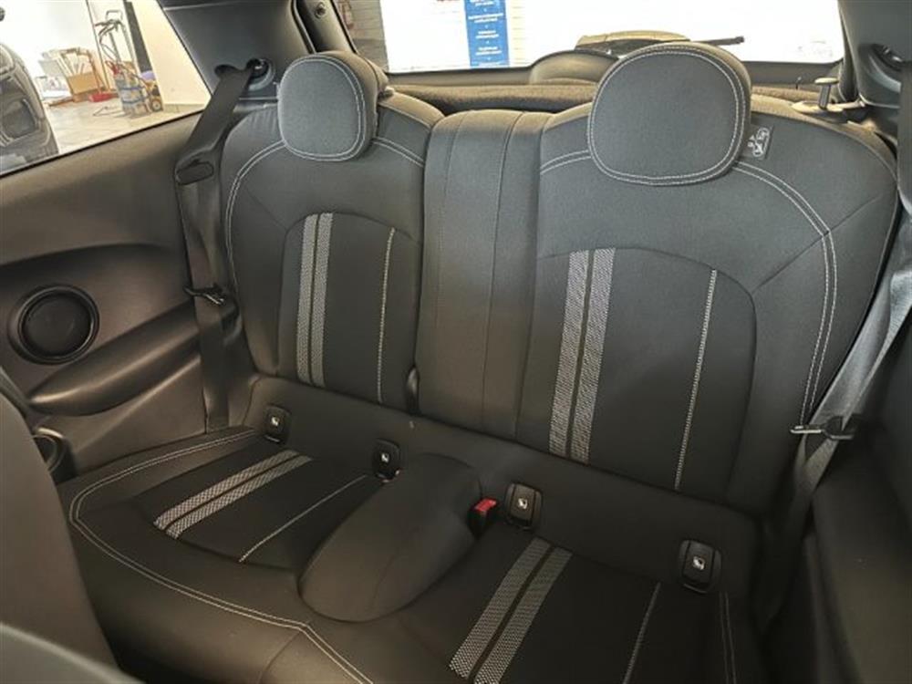 John Cooper Works John Cooper Works 2.000 BENZINA 231 CV