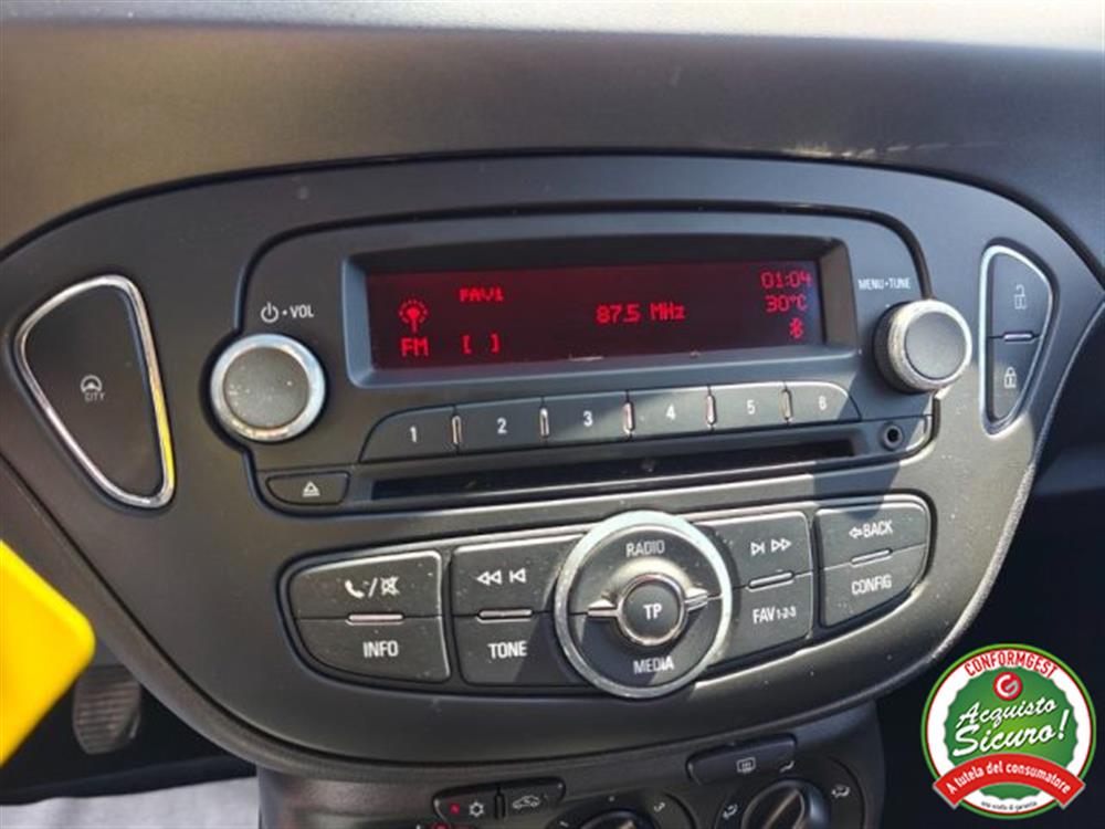 Corsa Corsa 1.2 5 porte Advance