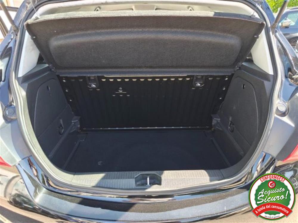 Corsa Corsa 1.2 5 porte Advance