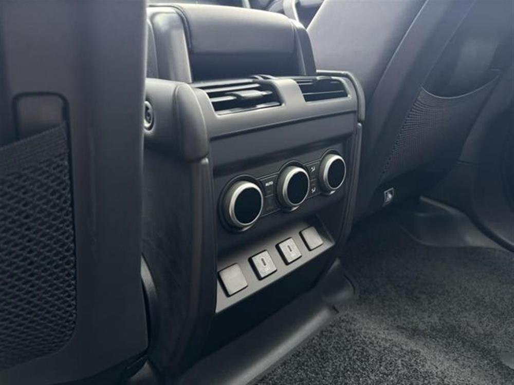 Defender Defender 110 3.0D I6 350 CV A