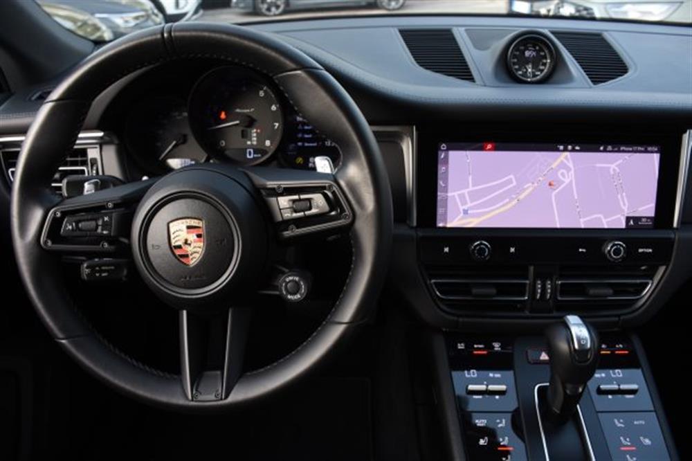 Macan Macan 2.0 T *PDLS*CARPLAY*