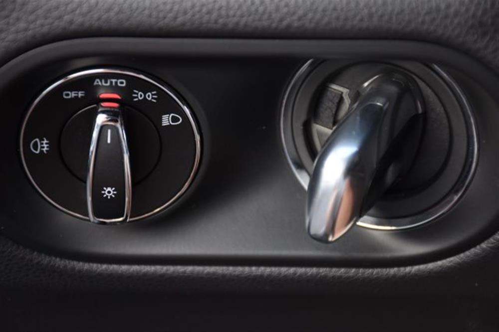 Macan Macan 2.0 T *PDLS*CARPLAY*