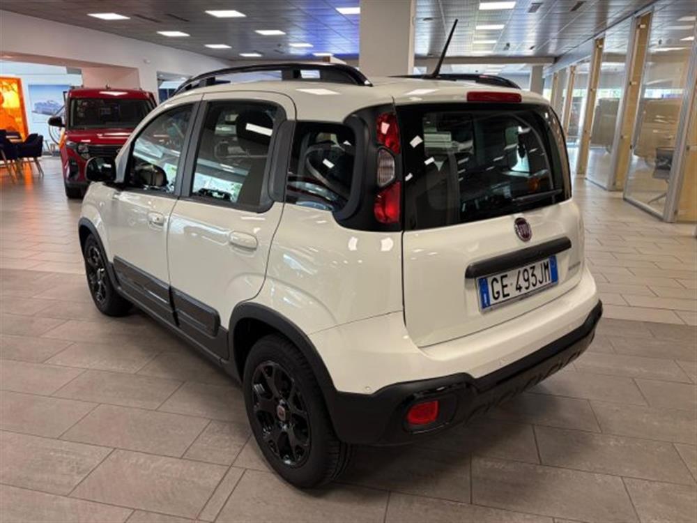 Panda Panda 1.0 ibrida/benzina 7
