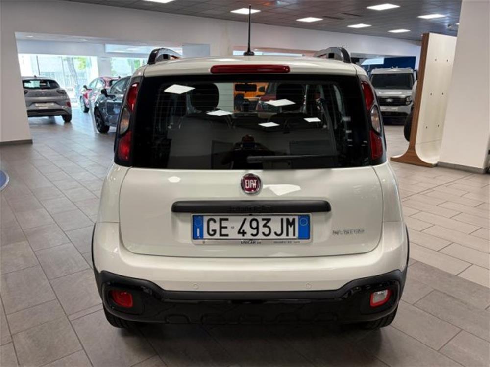 Panda Panda 1.0 ibrida/benzina 7
