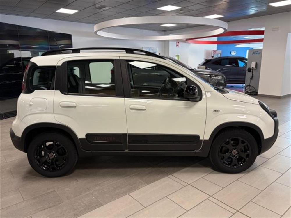 Panda Panda 1.0 ibrida/benzina 7