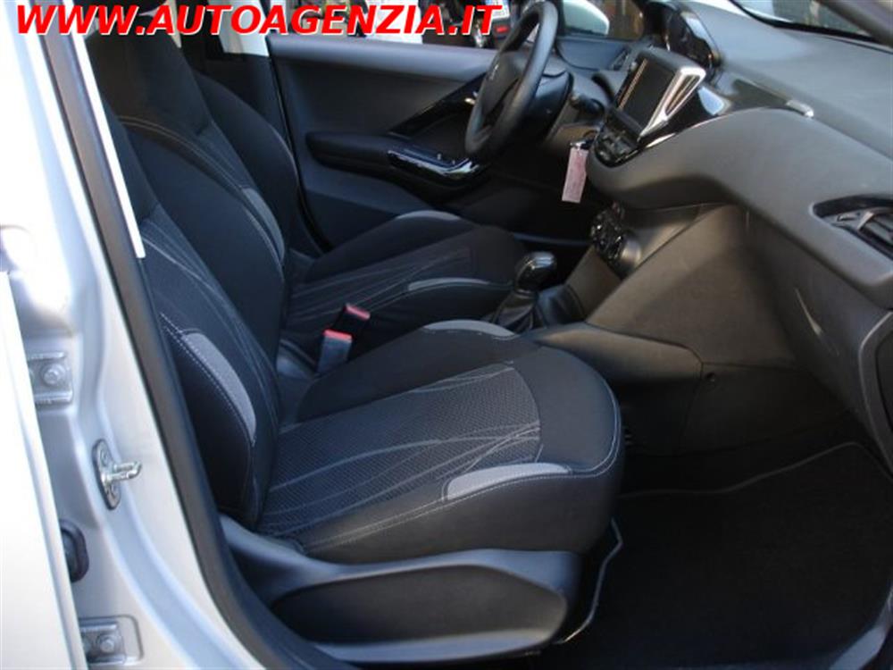 208 208 1° serie 1.2 VTi 82