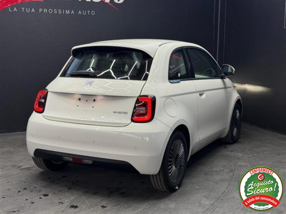 500 500 Berlina Hybrid Torin