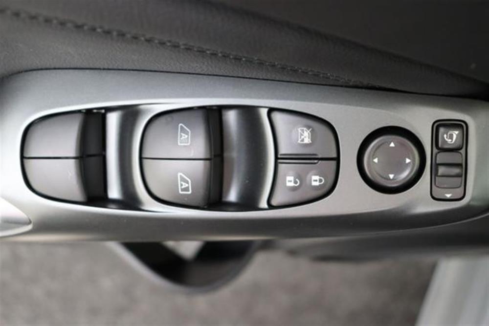 Juke Juke 1.0 DIG-T 114 N-Conn