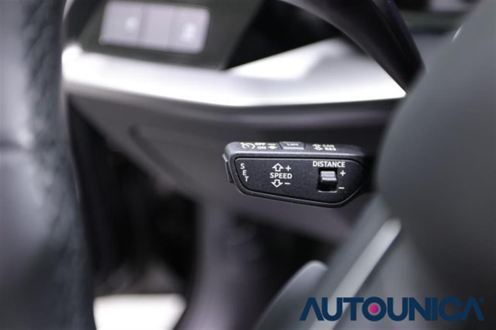 A3 A3 SPB 40 TFSI E S TRON