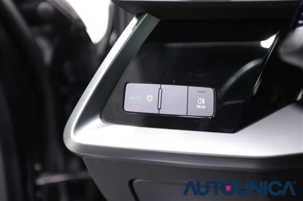 A3 A3 SPB 40 TFSI E S TRON