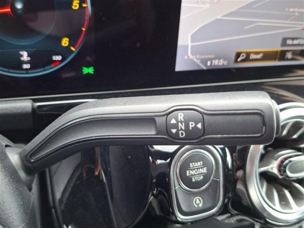 GLA 180 GLA 180 d Automatic Premium