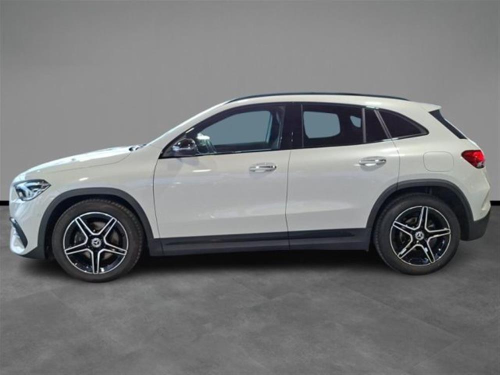 GLA 180 GLA 180 d Automatic Premium