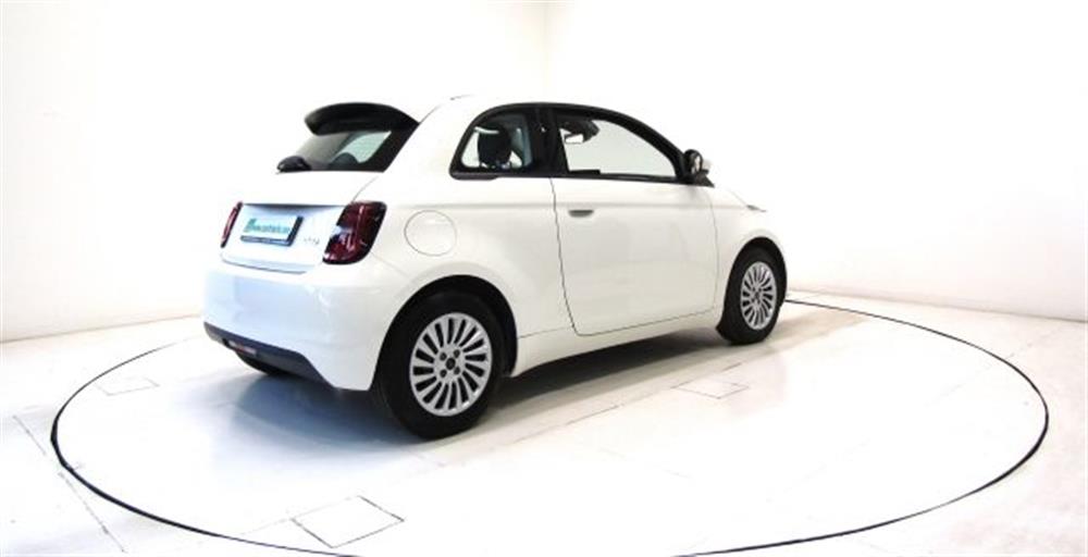 500e 500e Action 23.65KWh Aut.