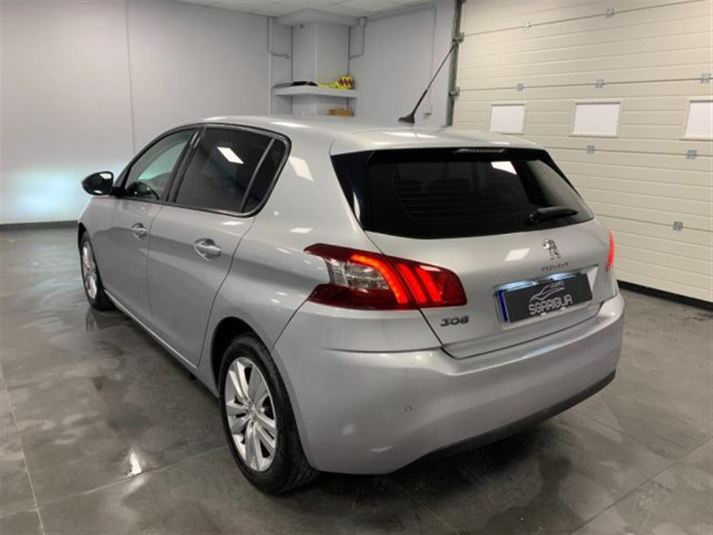 308 308 1.6 Diesel Automatic