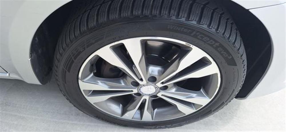 V 250 V 250 CDI BlueTEC Automati