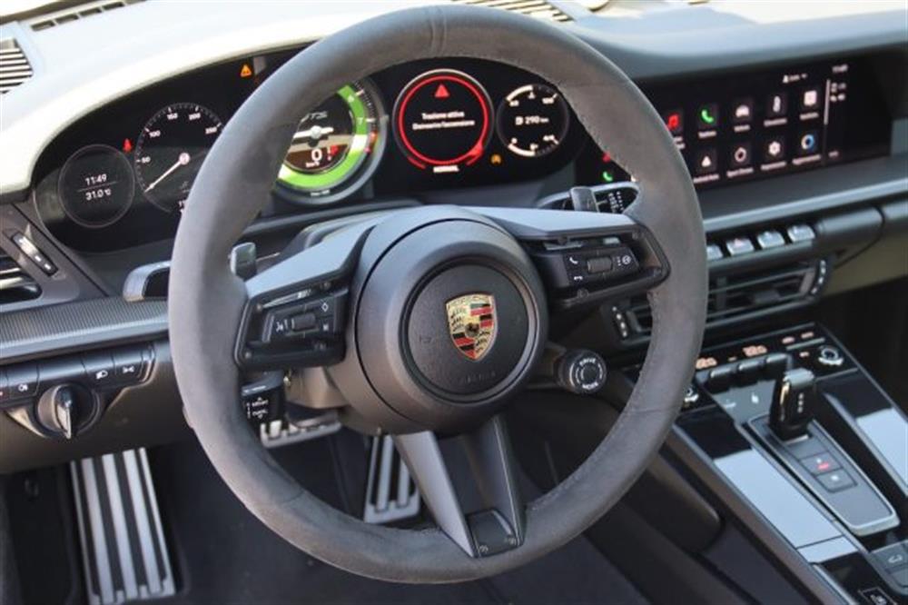 911 911 992 Carrera 4 GTS