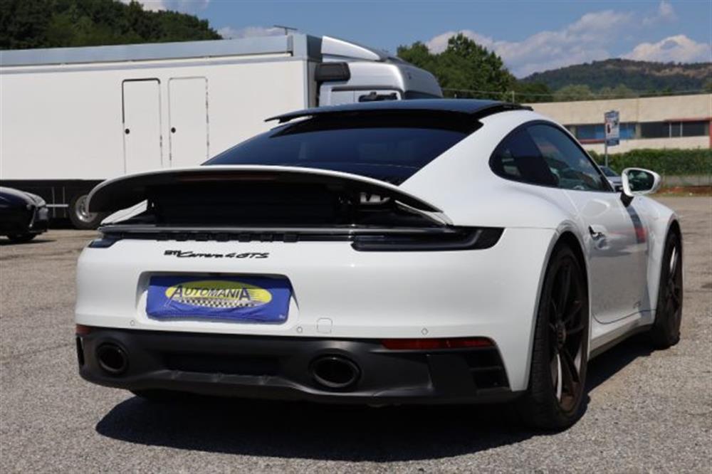 911 911 992 Carrera 4 GTS