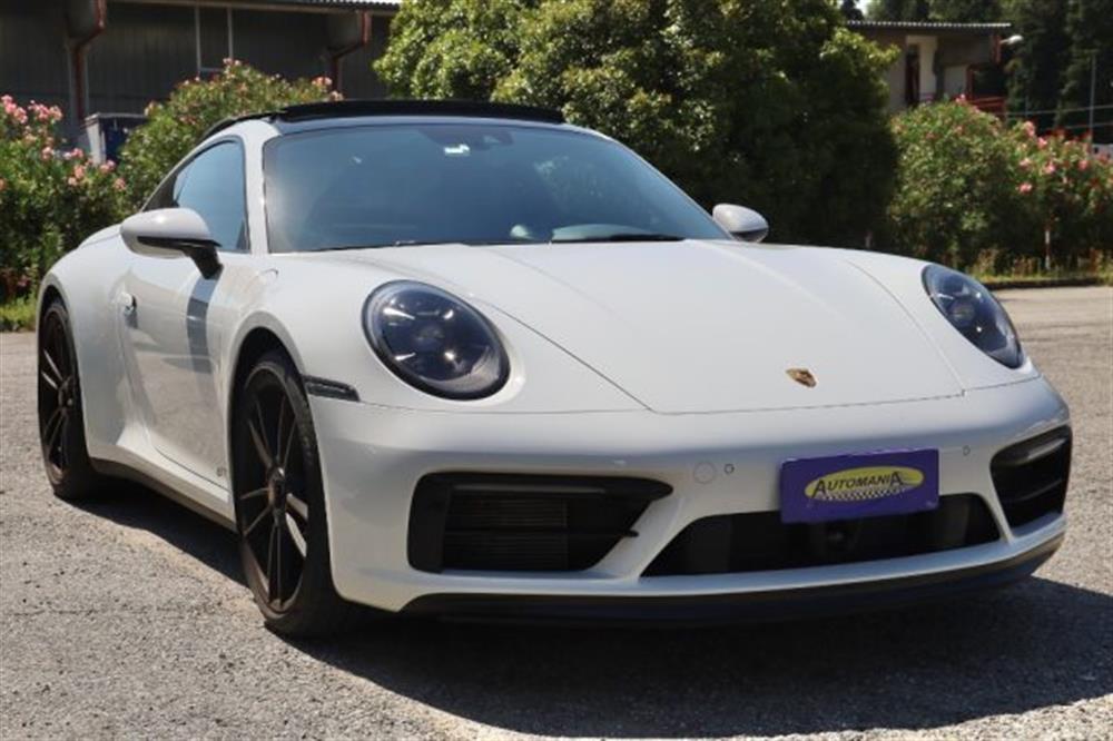 911 911 992 Carrera 4 GTS