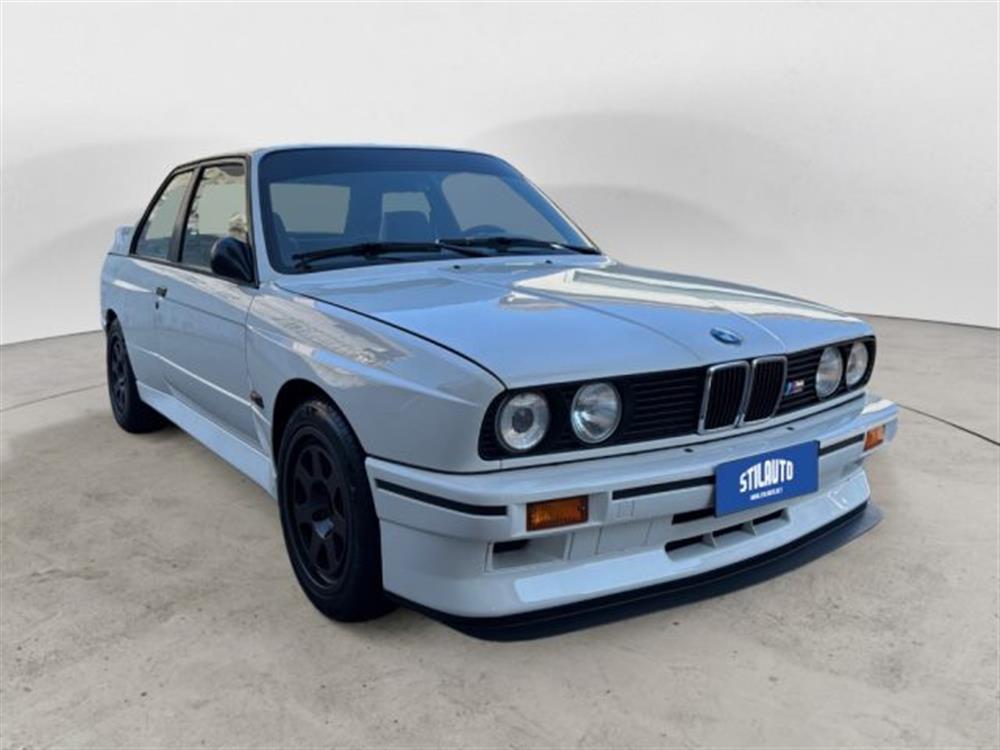 M3 M3 M3 E30