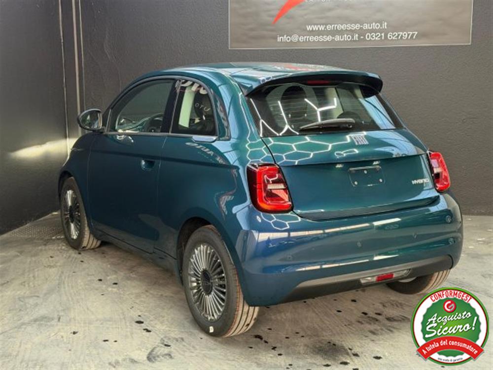 500 500 Berlina Hybrid Torin