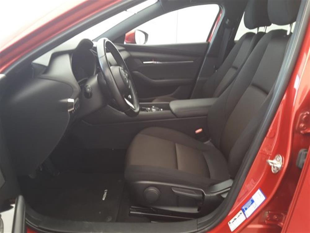 3 3 1.8L Skyactiv-D 116c