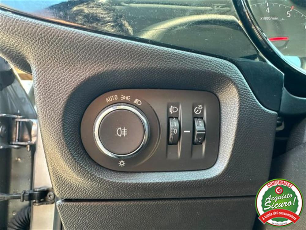 Corsa Corsa 1.2 Edition OK NEO P