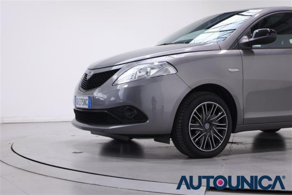 Ypsilon Ypsilon 1.2 69 CV 5 PORTE S&