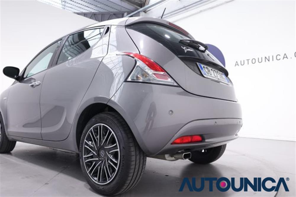 Ypsilon Ypsilon 1.2 69 CV 5 PORTE S&