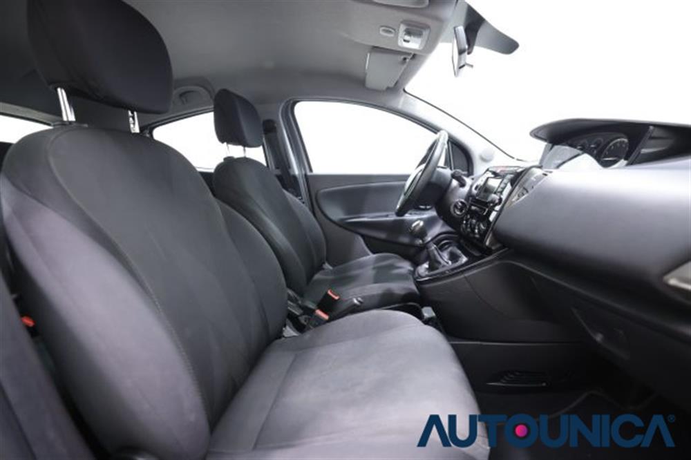 Ypsilon Ypsilon 1.2 69 CV 5 PORTE S&