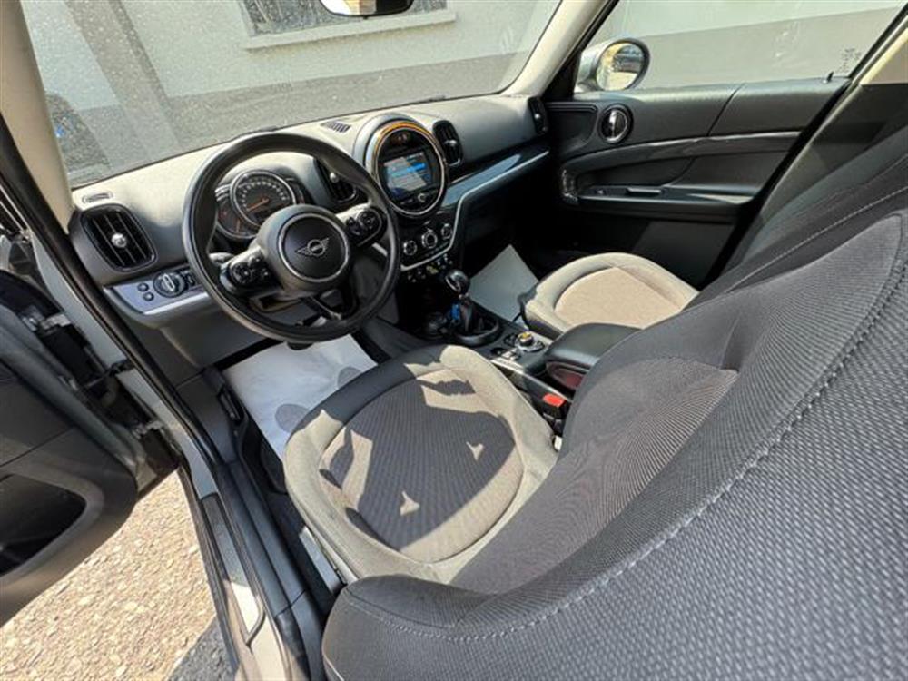 Countryman Countryman 1.5 Cooper SE Busine