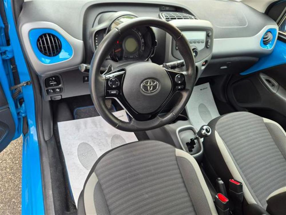 Aygo Aygo Connect 1.0 VVT-i 72