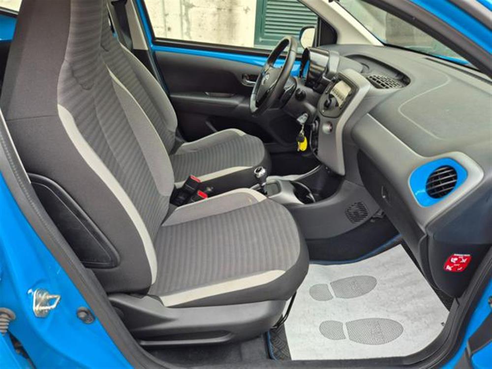 Aygo Aygo Connect 1.0 VVT-i 72