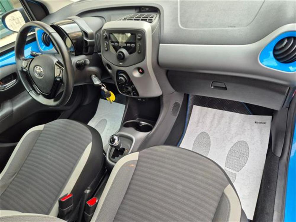 Aygo Aygo Connect 1.0 VVT-i 72