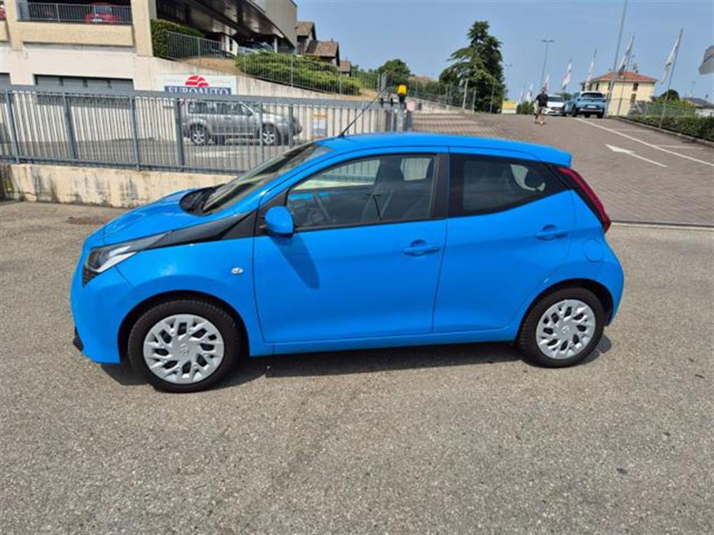 Aygo Aygo Connect 1.0 VVT-i 72