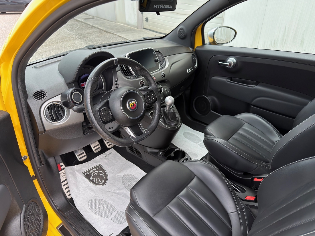 595 1.4 t-jet 595 1.4 t-jet TURISMO