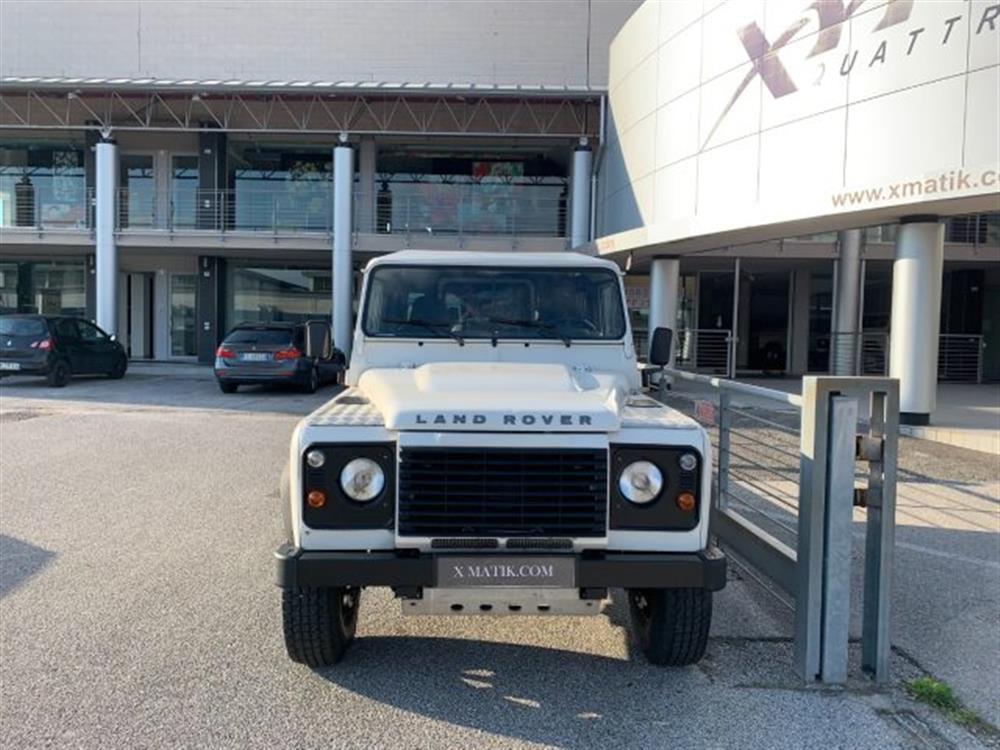 Defender Defender 90 2.4 TD4 SW FRIZIO