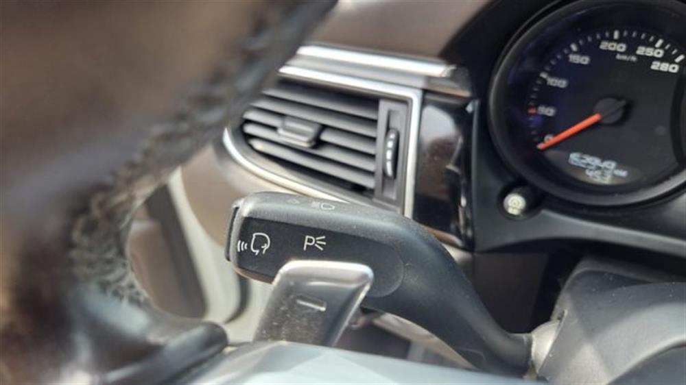 Macan Macan 3.0 Diesel S PERMUTE