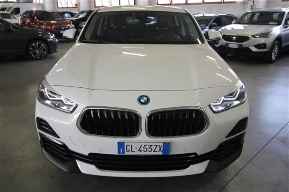 X2 X2 xDrive25e Business-X
